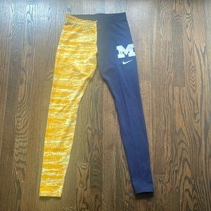 Michigan leggings